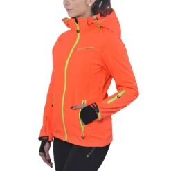 Blouson Softshell Femme AMALA Corail 9 Blouson Softshell Femme AMALA Corail -Vêtements De Ski Blouson softshell femme AMALA corail Peak Mountain 2